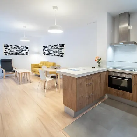 Colon En * 加的斯