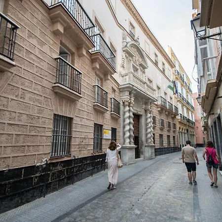 Colon En Cadiz