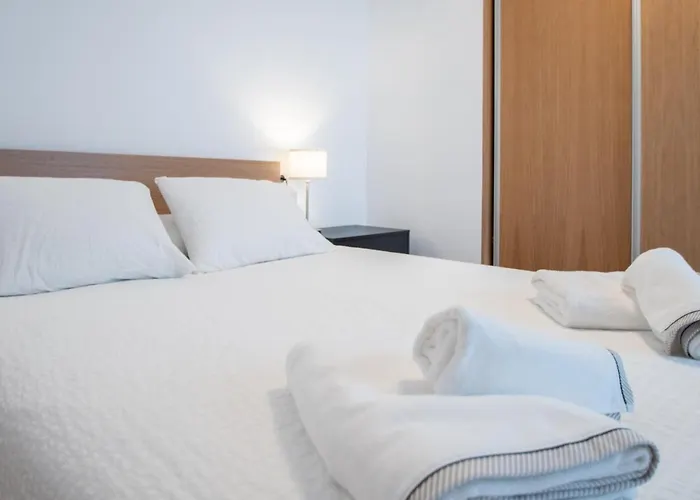 Colon En Apartman Cádiz